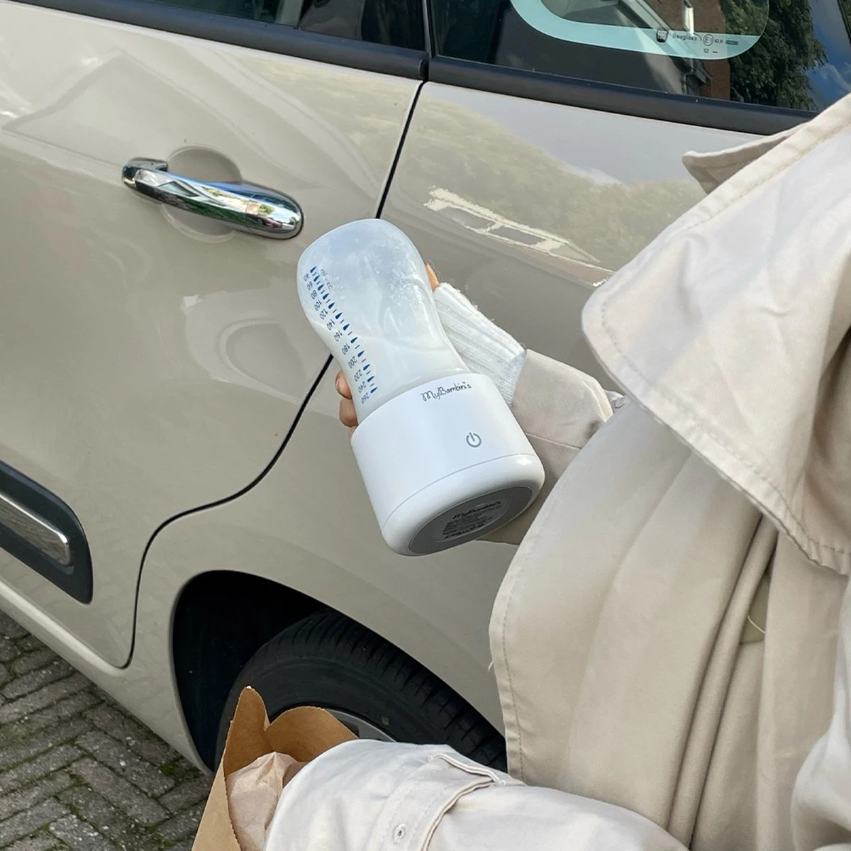 MyBambini's Bottle Warmer Pro™ - Draagbare Baby Flessenwarmer Voor Onderweg - Blauw - Geschikt Voor Dr. Brown's (brede Hals), Suavinex & J Bimbi - Afbeelding 4